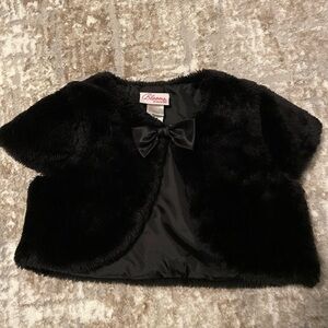 Bloome Y2K Girls Black Faux Fur Cape with Bow size 7/8